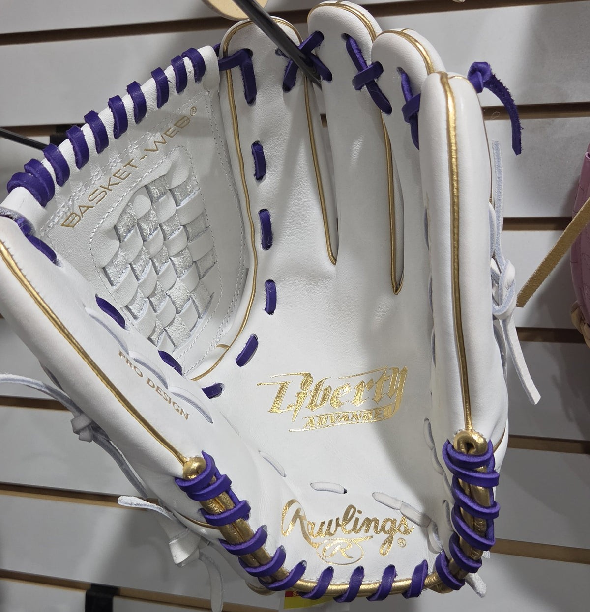 Rawlings 2022-23 Liberty Advanced 12.5" Fastpitch Glove