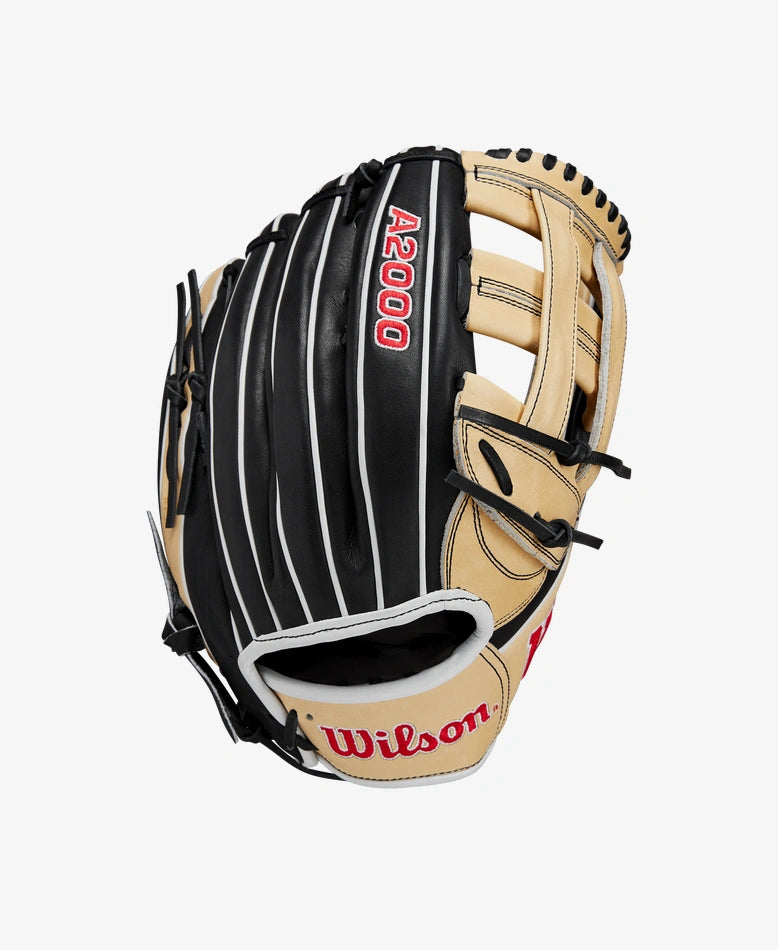 Wilson 2024 A2000 1750 12.5" Baseball Glove